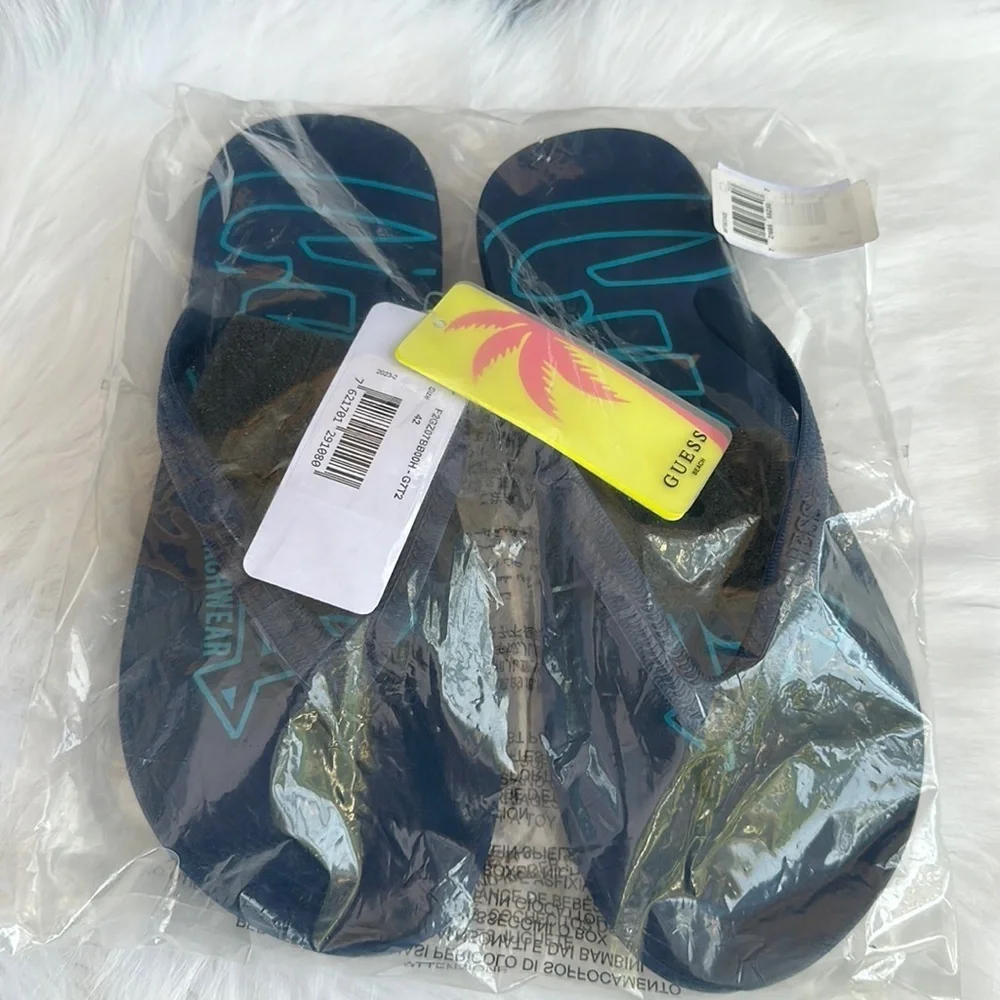 New MENS Beachwear Flops SZ 42